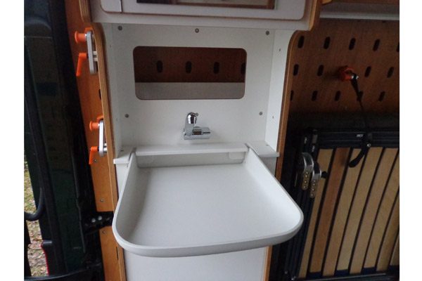 CargoClips Waschtisch